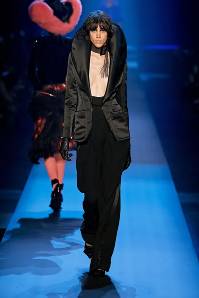 Look 34
